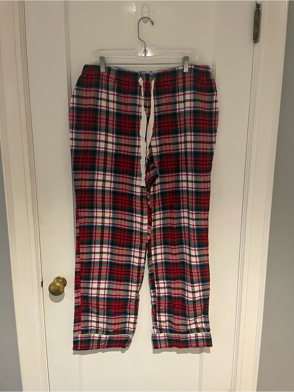 Women’s Red Plaid Lounge Pants - Classic Holiday Flannel